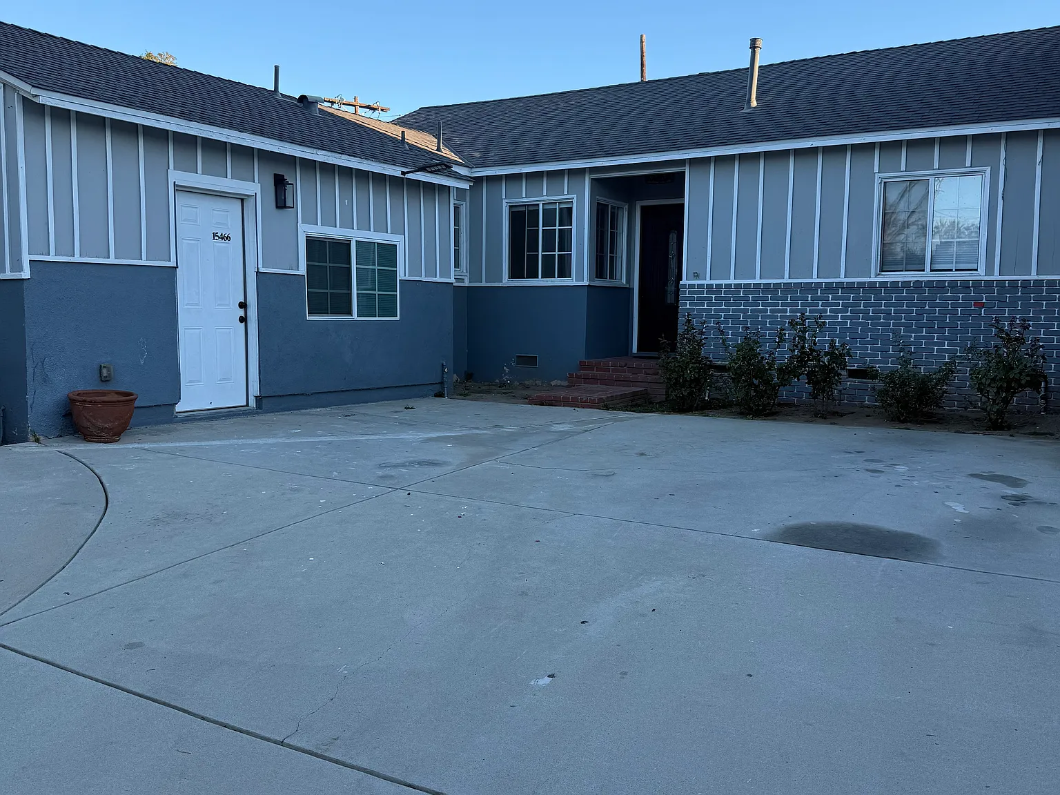 San Jose St, Mission Hills — Photo 1