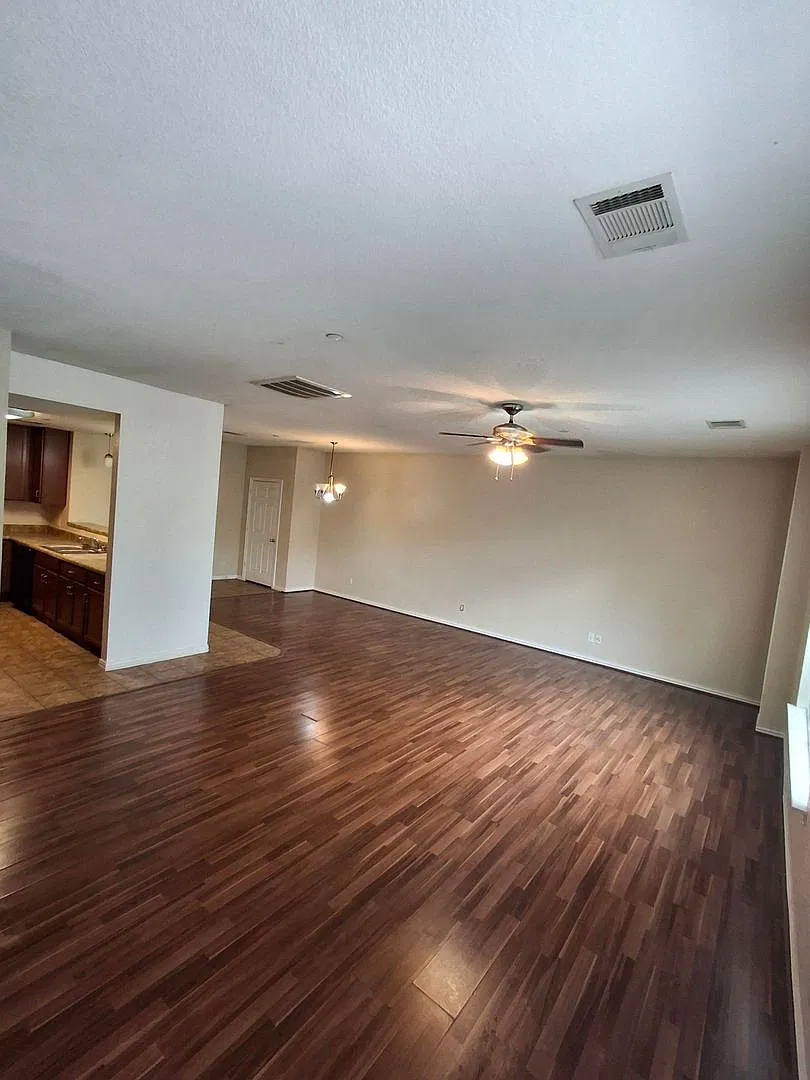 5203 Bexar St — Photo 2