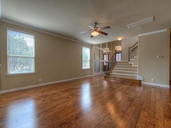5th image of 405 S Meadowlark St #B