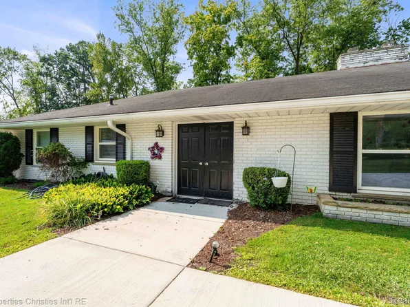 31111 Lahser Rd, Beverly Hills, MI 48025