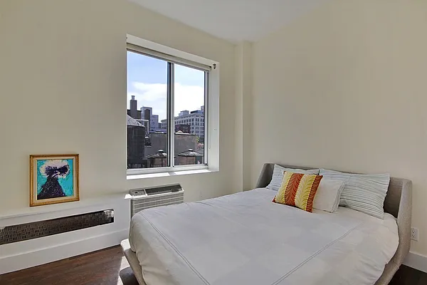 Sold by Corcoran | media 19