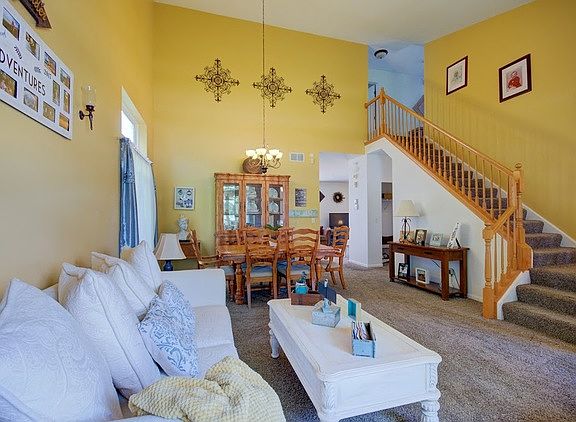 4th image of 6817 Sahara Dr