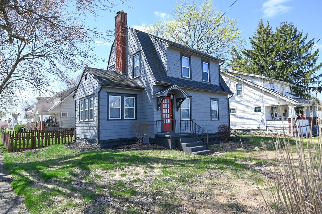 Real estate listing image