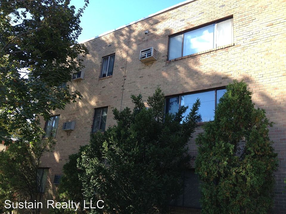 2nd image of 3823 Garrett Rd APT 103