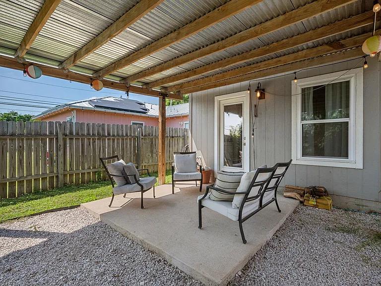 4603 Ribbecke Ave — Photo 36