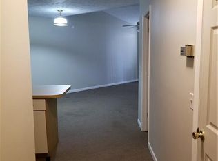 6792 Willowbrook Dr APT 15, Fayetteville, NC 28314