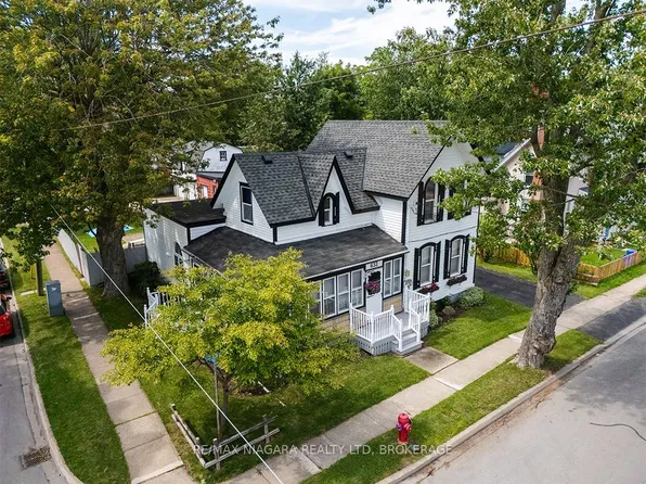 632 King St, Pt Colborne, ON L3K 4H8