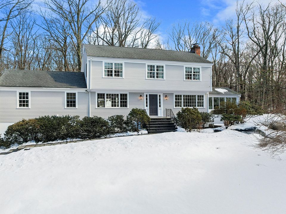 1st image of 40 Thunder Mountain Rd