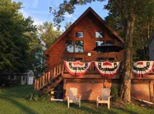 23B Sandy Beach Ln, Equinunk, PA 18417