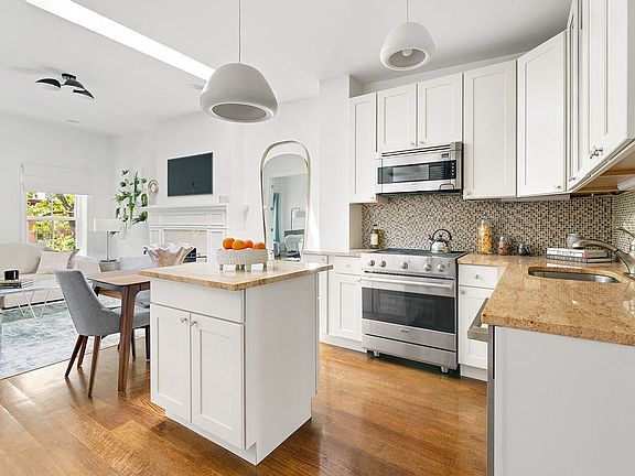 5th image of 143 Bergen St #401