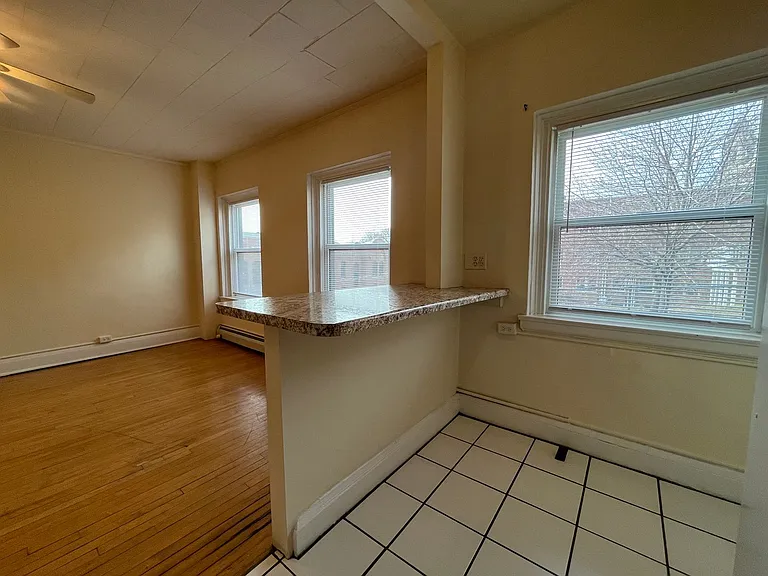 178 Summit Ave — Photo 4