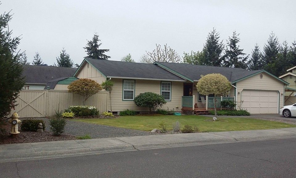 1st image of 725 Kelsey Ln E
