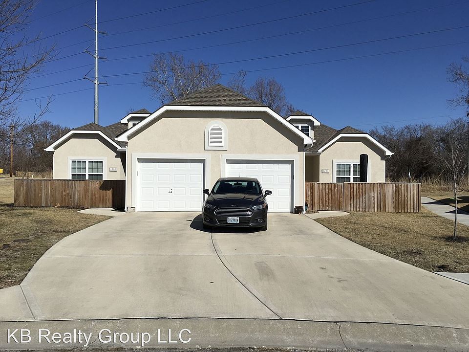 1st image of 1205 S Kaydeen Ct