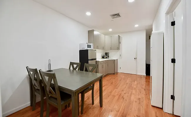 Rented by Nolita Group | media 3