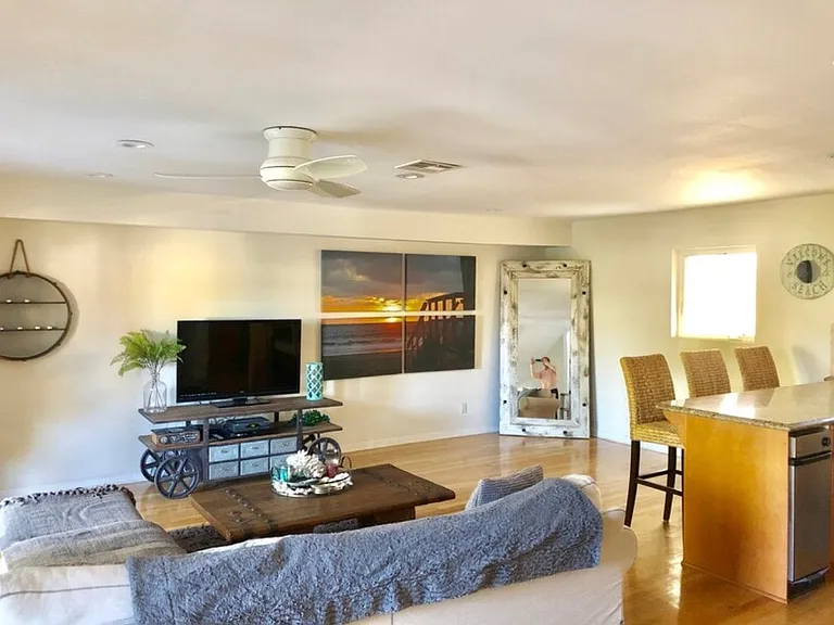 210 Whiting St #D — Photo 2