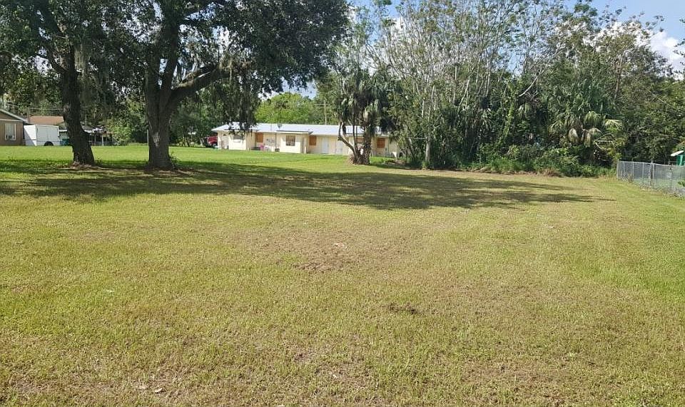 1st image of 506 SE 11th Ave
