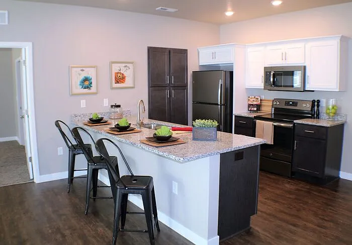 1725 Caleb Ct #109 — Photo 3