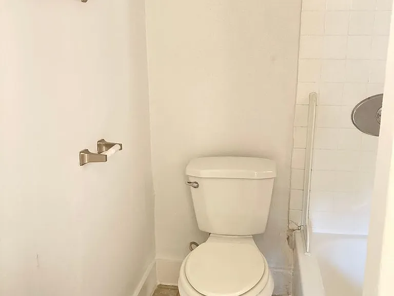 5233 Monte Vista Street — Photo 8