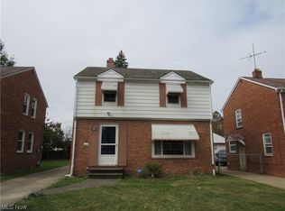 5454 Beechwood Ave, Maple Heights, OH
