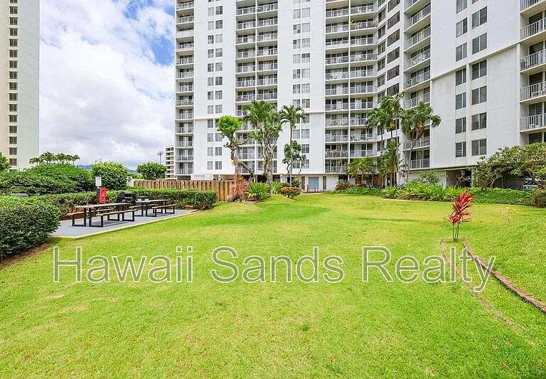 1128 Ala Napunani St #404 — Photo 19