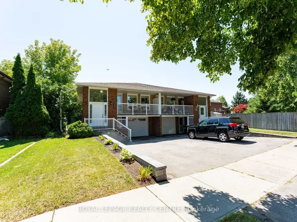 540 Cavell Dr, Mississauga, ON L5B 2N9
