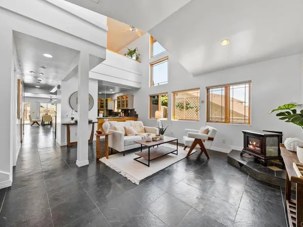 7439 Carrie Ridge Way, San Diego, CA 92139