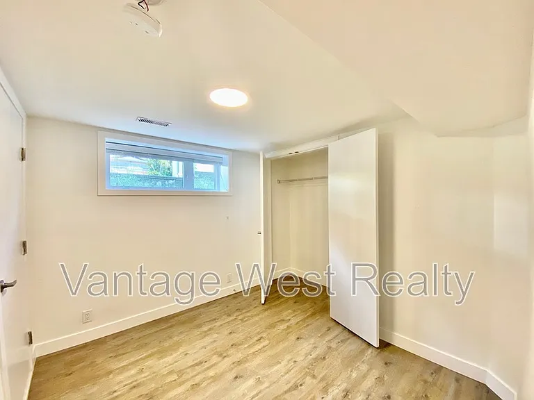 105B Boppart Ct — Photo 11