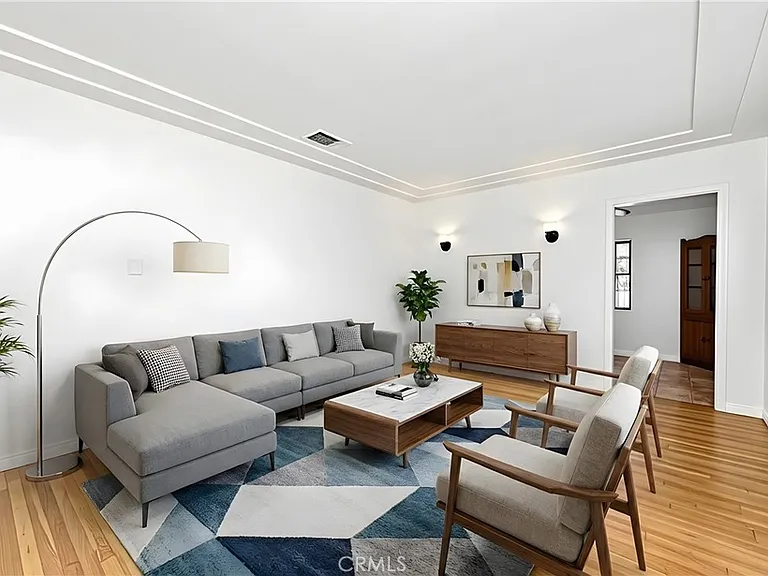 3919 Globe Ave — Photo 3