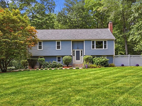 3rd image of 16 Sequoia Ln