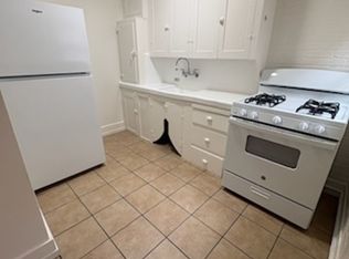 930 E 3rd St APT 4, Long Beach, CA 90802