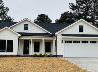 601 Vannoy Pl, Fuquay Varina, NC 27526
