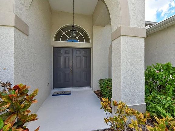 3rd image of 7785 Castleisland Dr