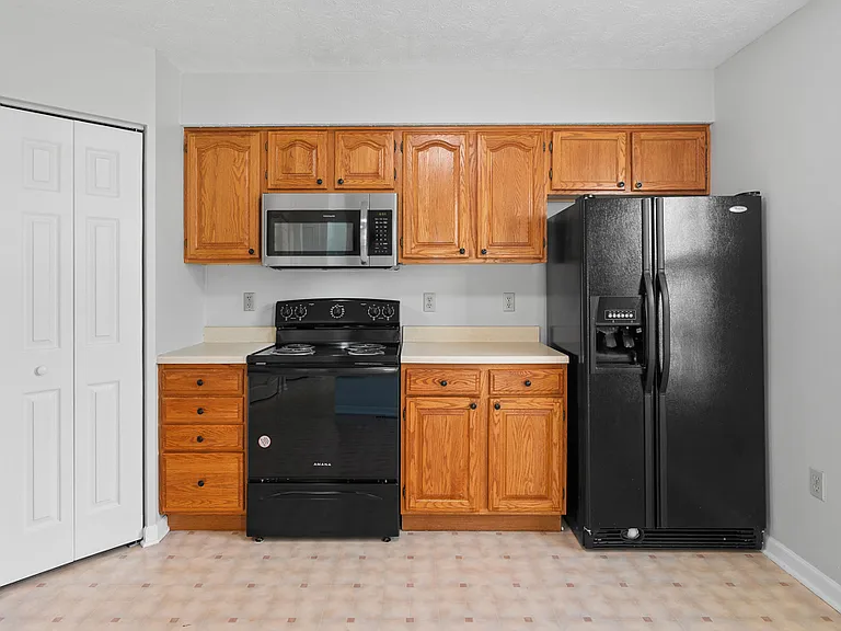 602 Cassandra Dr — Photo 21