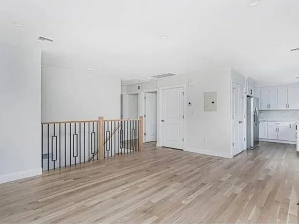 674 Arden Ave, Staten Island, NY 10312