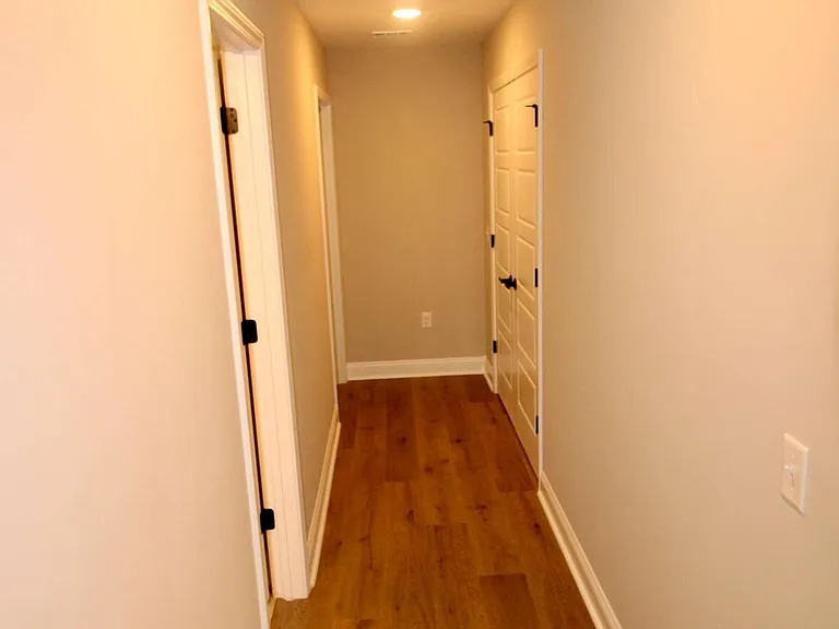 403 Madison Ave — Photo 6