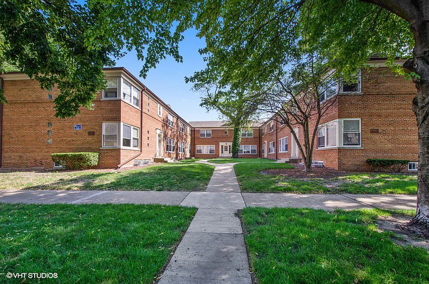1st image of 2103 W Berwyn Ave #2105-2S
