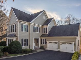 56 Waterview Way #56, Stamford, CT 06902