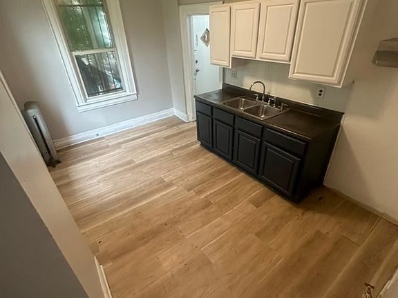 2nd image of 54 Hillside Ave #54L
