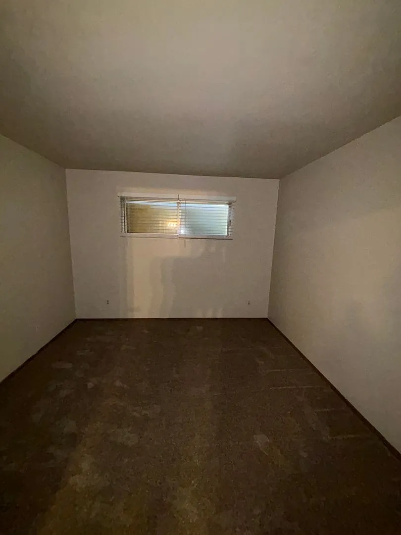 9900 W Fond Du Lac Ave — Photo 4