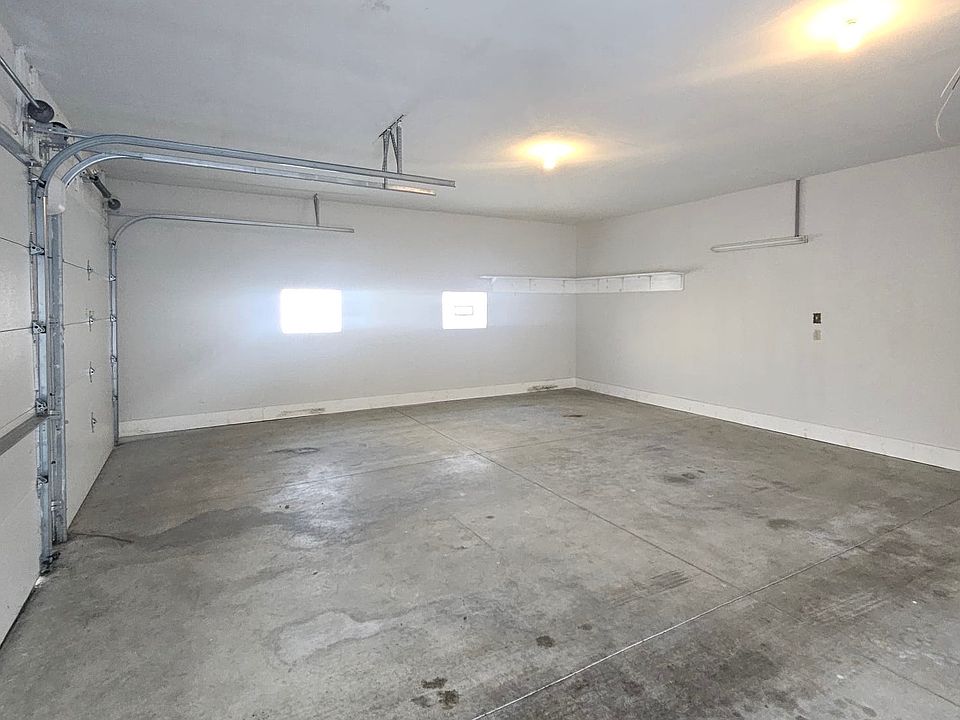 2nd image of 2710 3rd St NW #3-CAR