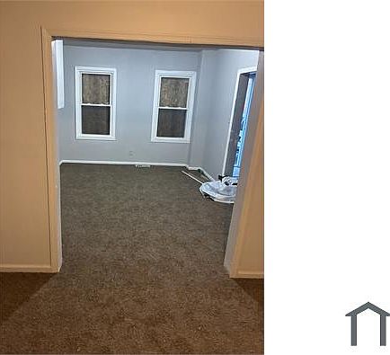 5th image of 63 Spring St