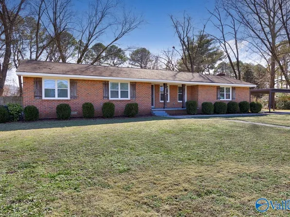 2003 Rothmore Dr SW, Huntsville, AL 35803