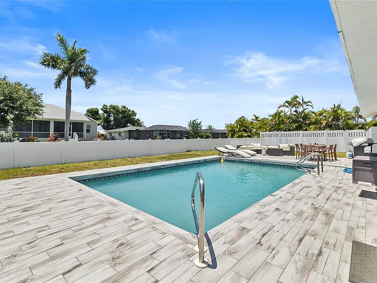60 Golfview Rd — Photo 4