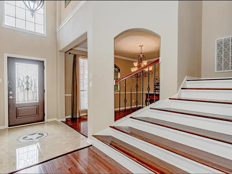 303 N Elder Grove Dr — Photo 12