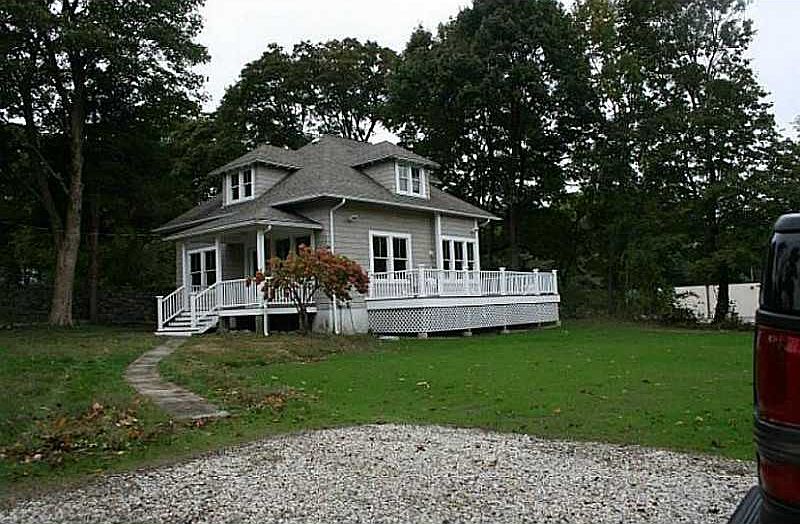 165 Rocky Point Ave, Warwick, RI 02889 Zillow