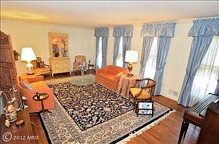 3rd image of 9905 Conestoga Way