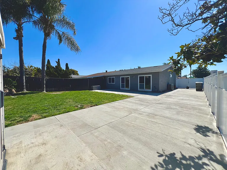 4602 Calle Del Palo — Photo 21