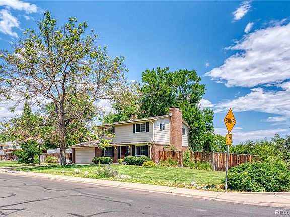 3rd image of 8415 W Woodard Dr