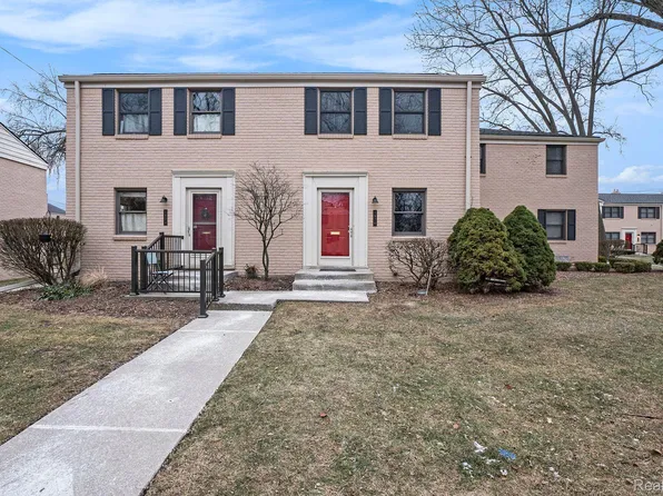 1970 Graefield Rd, Birmingham, MI 48009