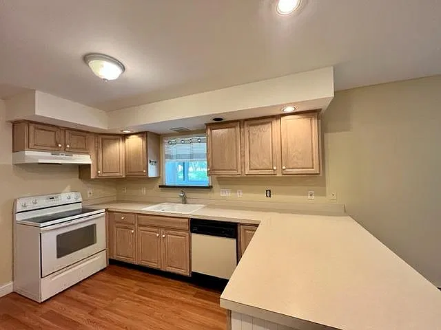 1 bed, 1000 sqft, $2,500 — Photo 1